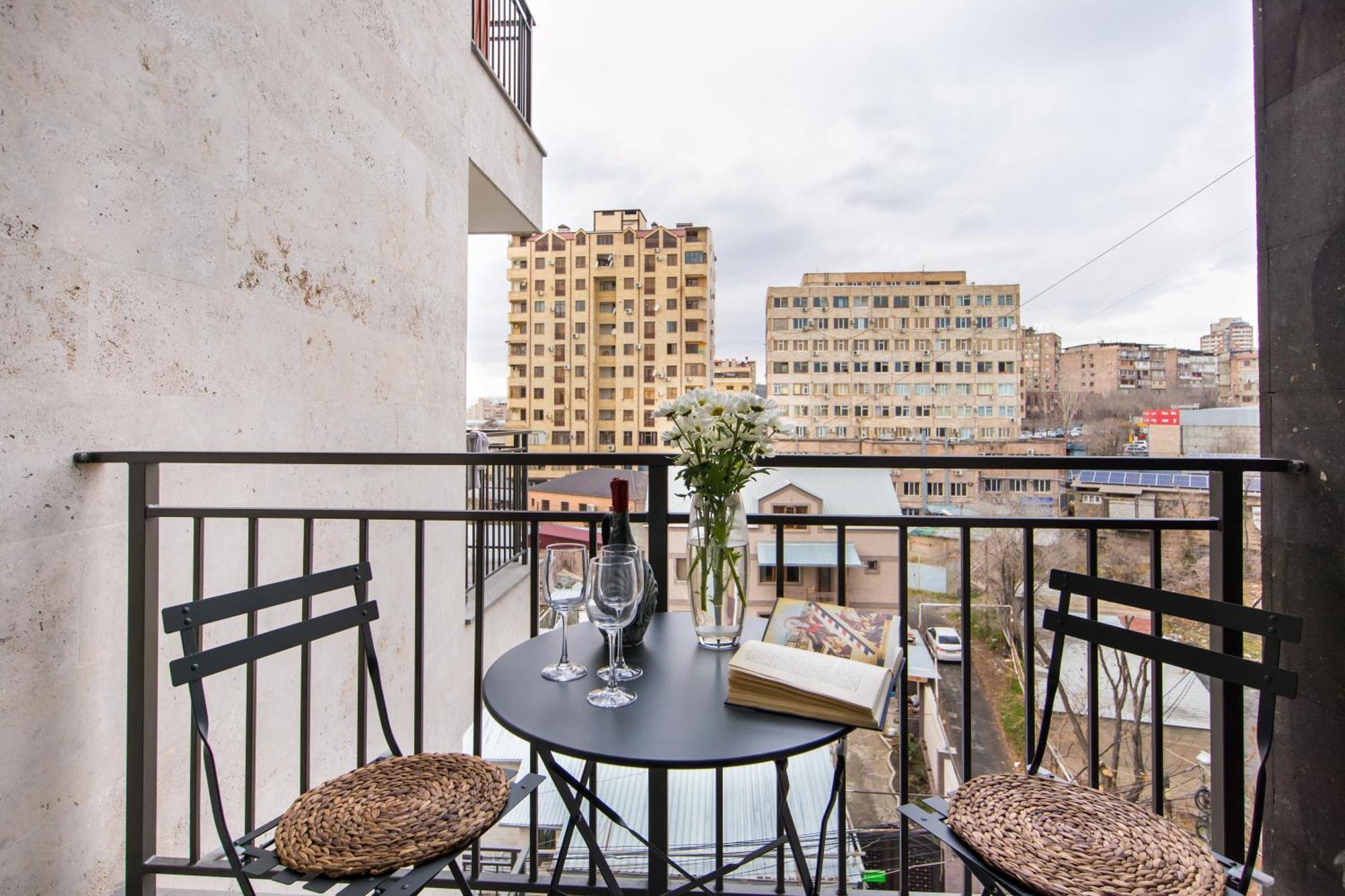 Hotelise L Galleria Apartment
